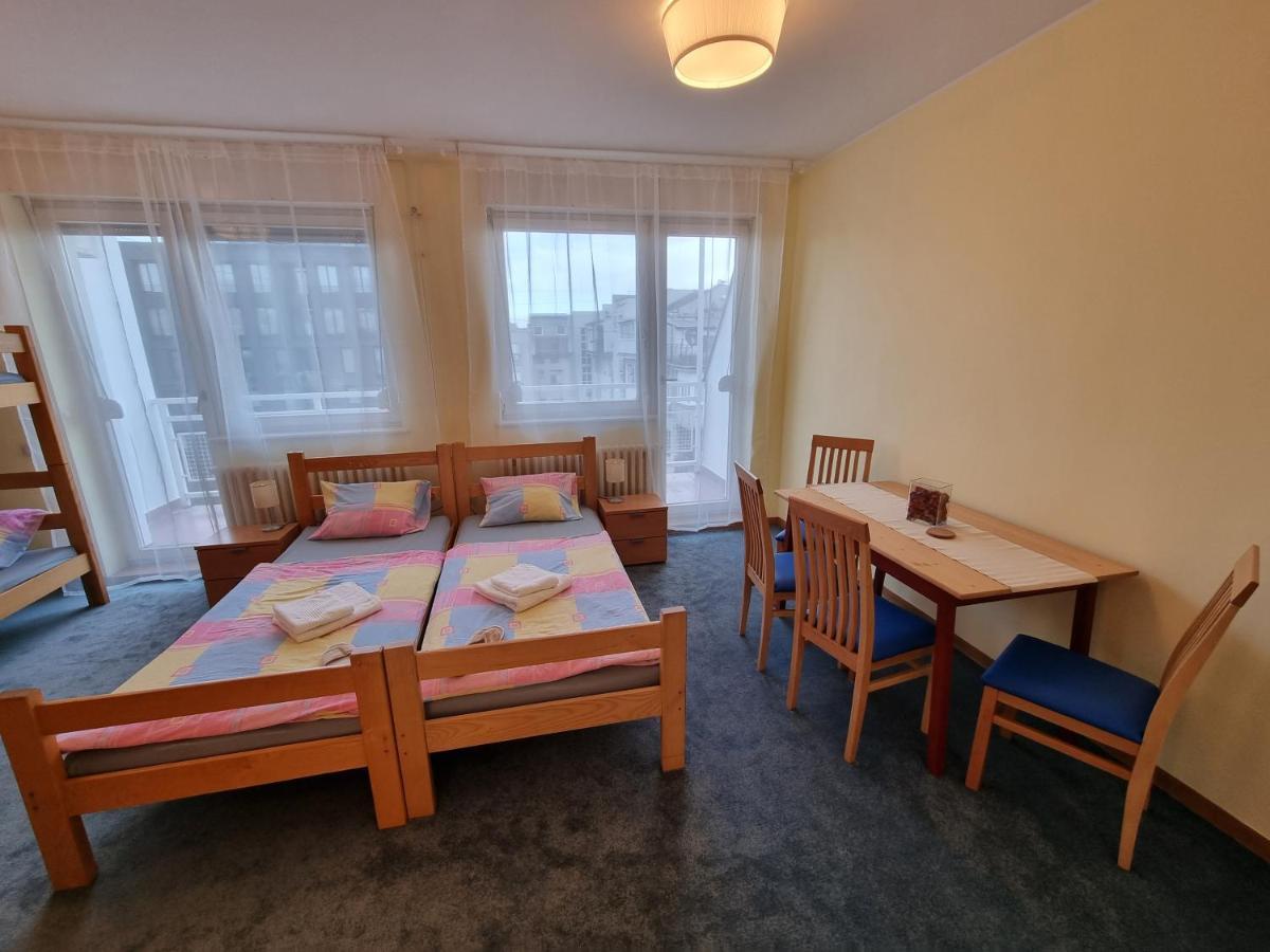 Spirit Hostel And Apartments Beograd Eksteriør billede