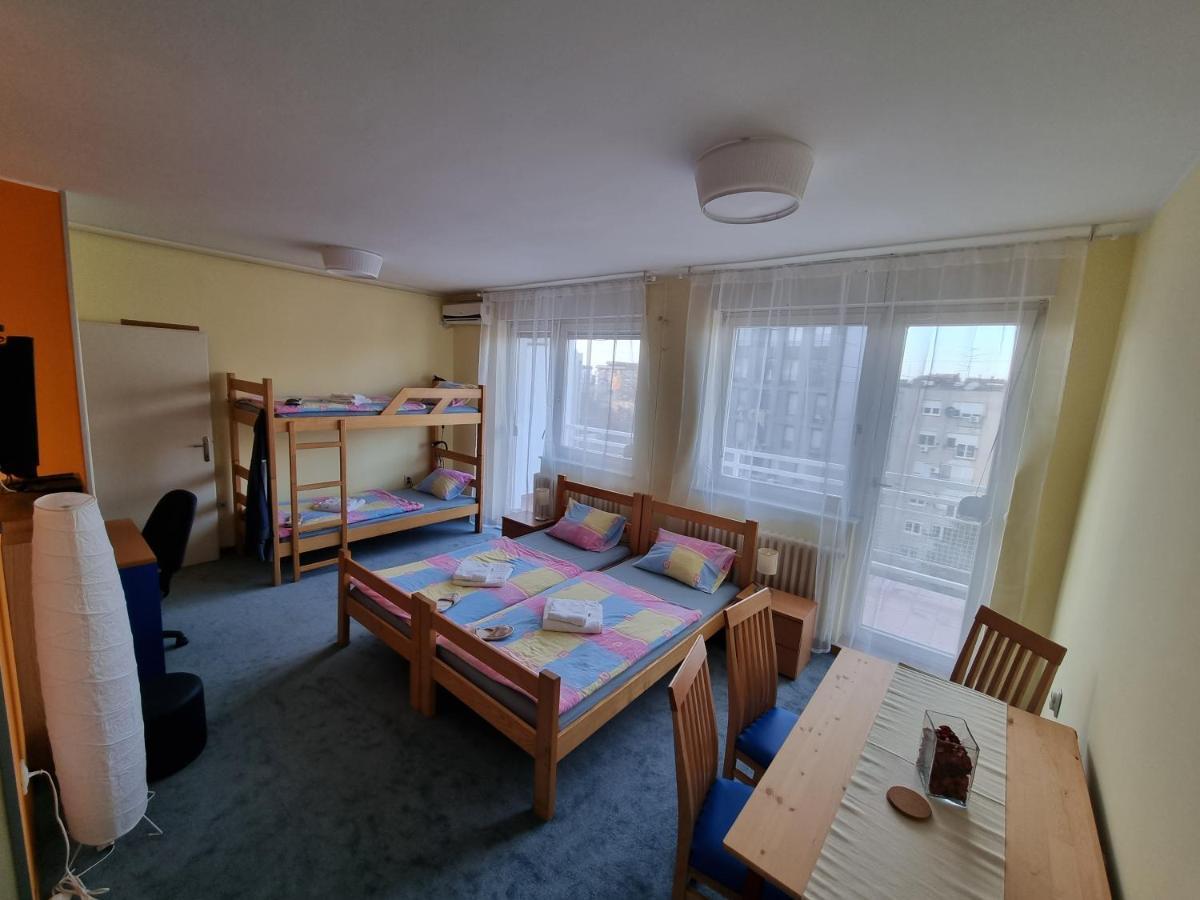 Spirit Hostel And Apartments Beograd Eksteriør billede