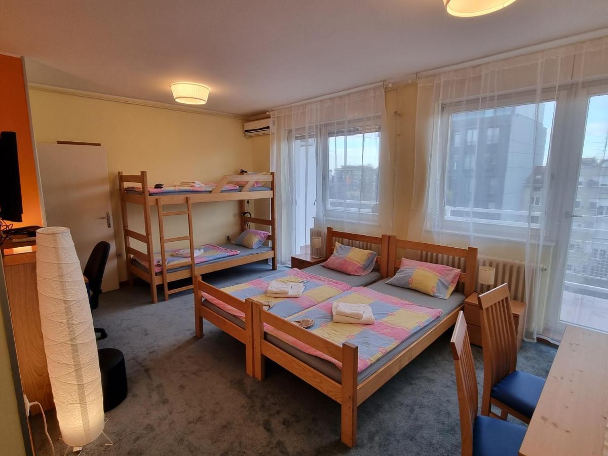 Spirit Hostel And Apartments Beograd Eksteriør billede