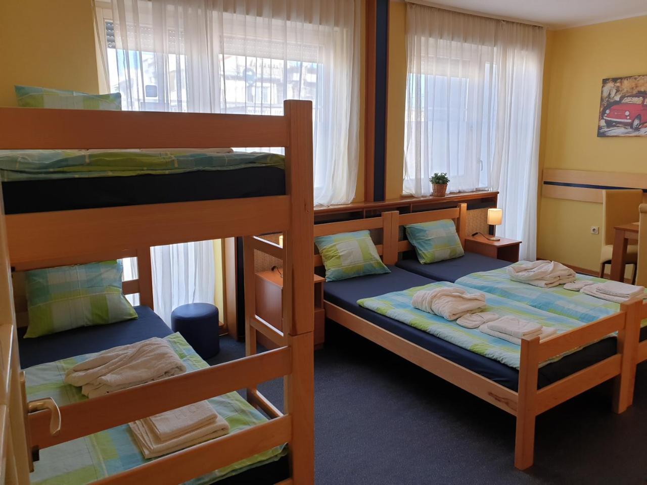 Spirit Hostel And Apartments Beograd Eksteriør billede